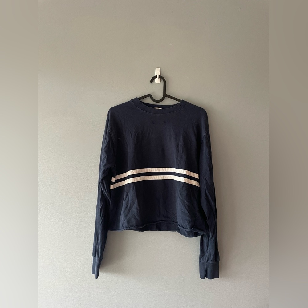 Brandy Melville Long Sleeve Crop